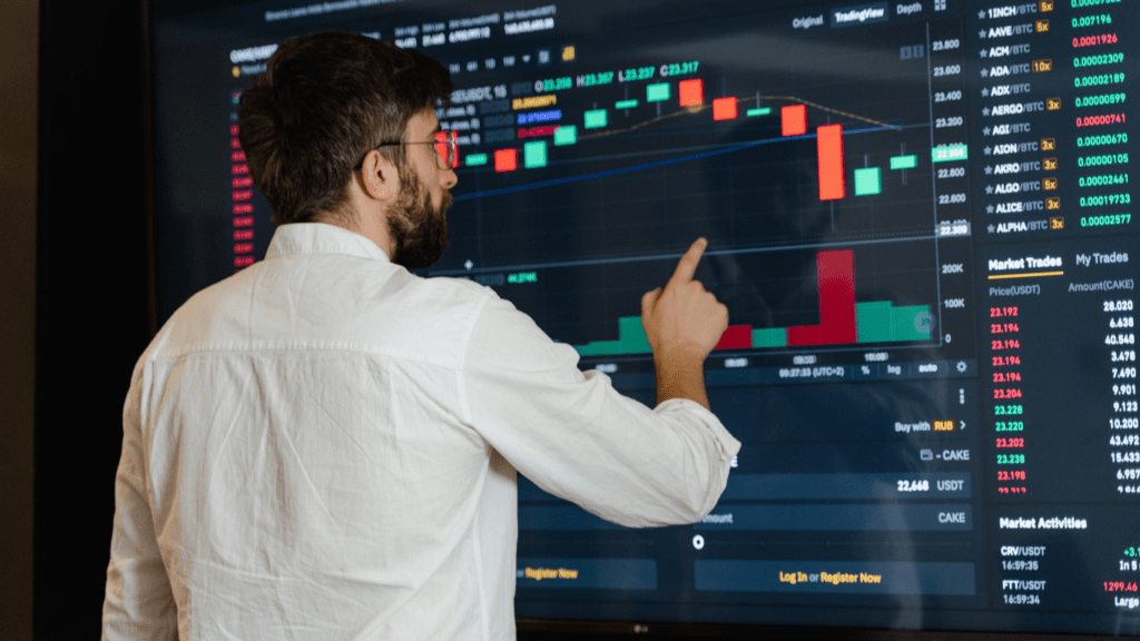 The Role of Technical Indicators in Crypto Trading Boost Your Analysis and Minimize Risks